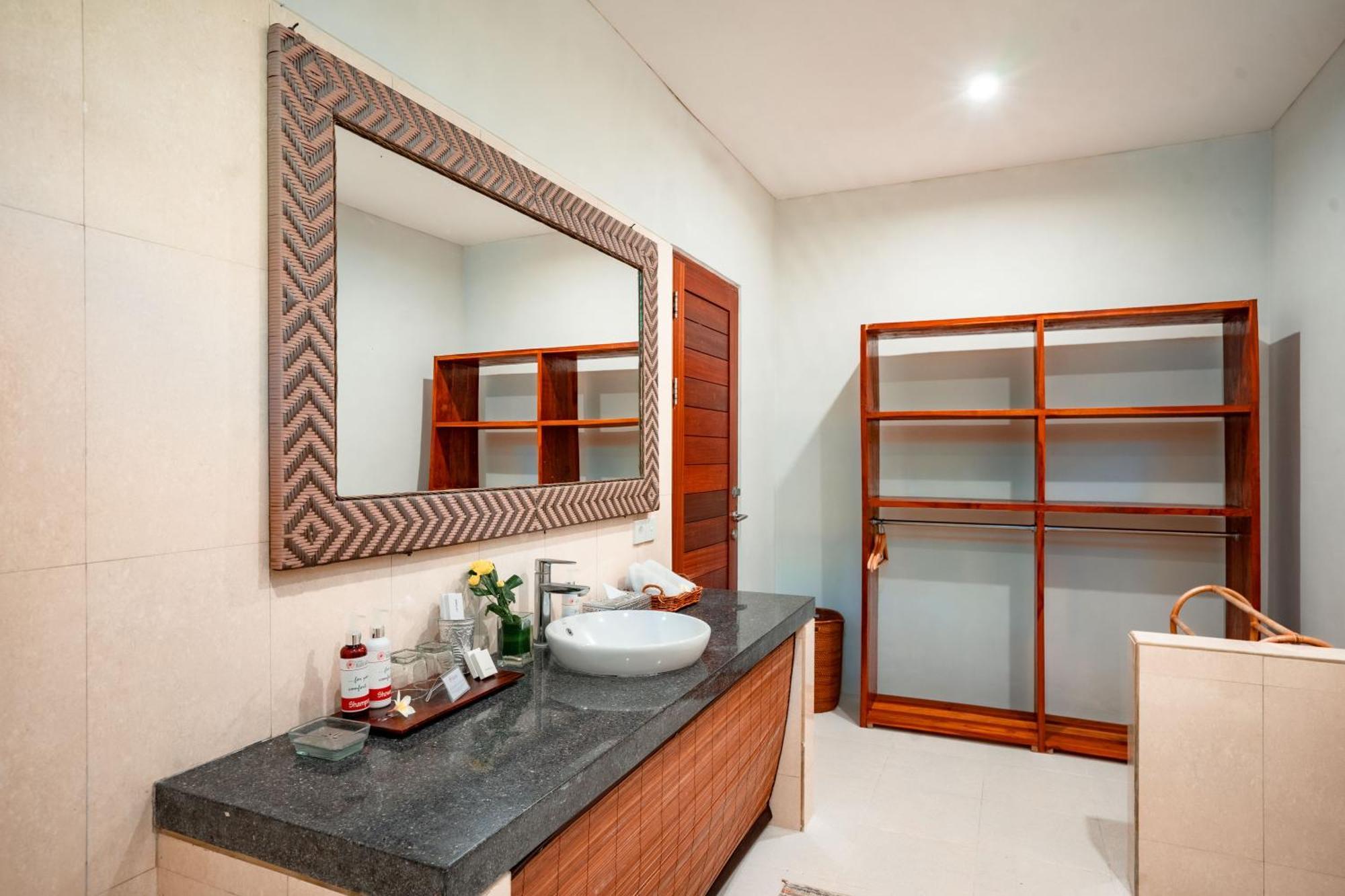 Villa Casa Margarita Bali Canggu Esterno foto